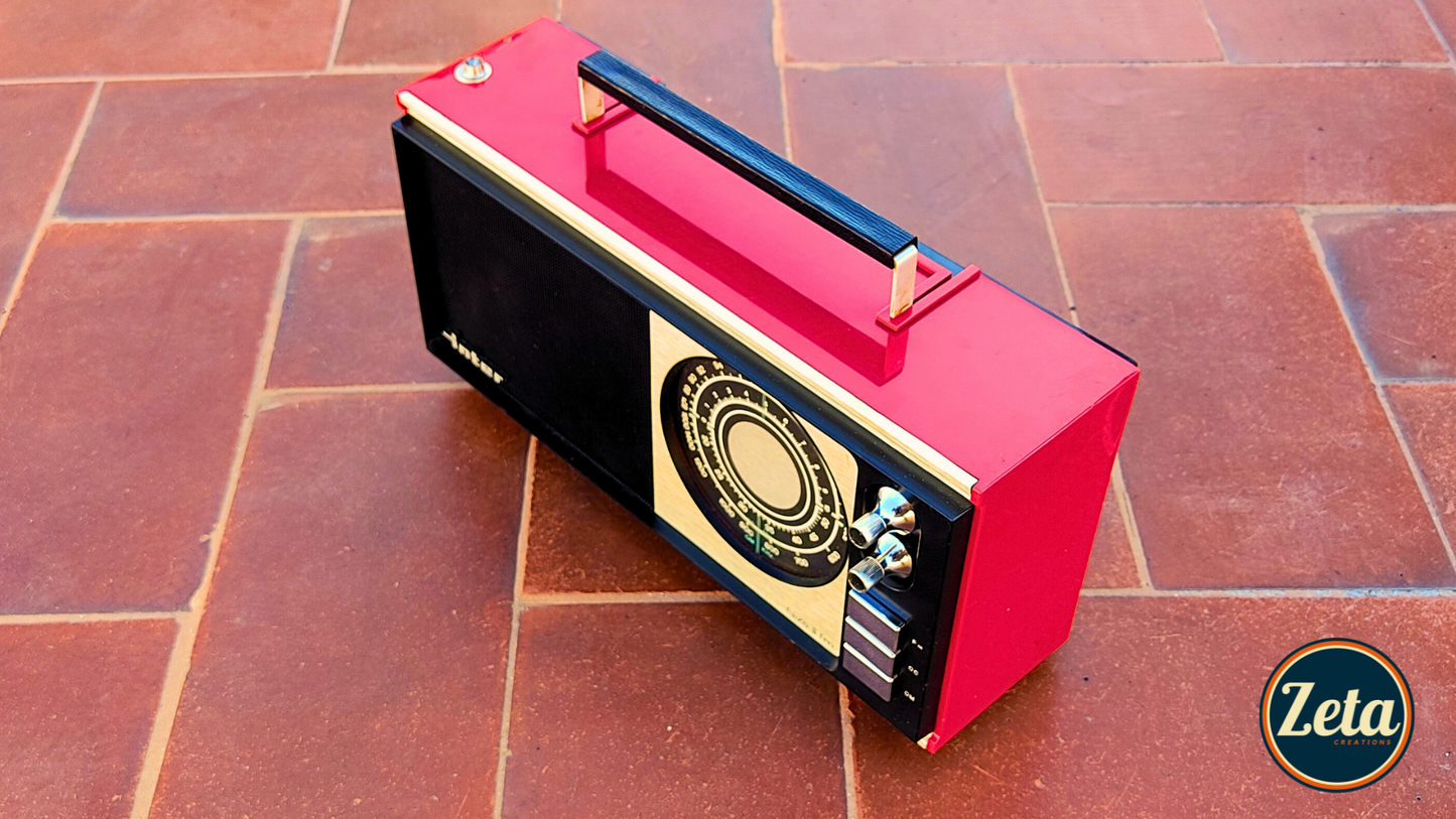 "BLOOD OX T" Portable guitar radio amp with tremolo by Zeta Creations