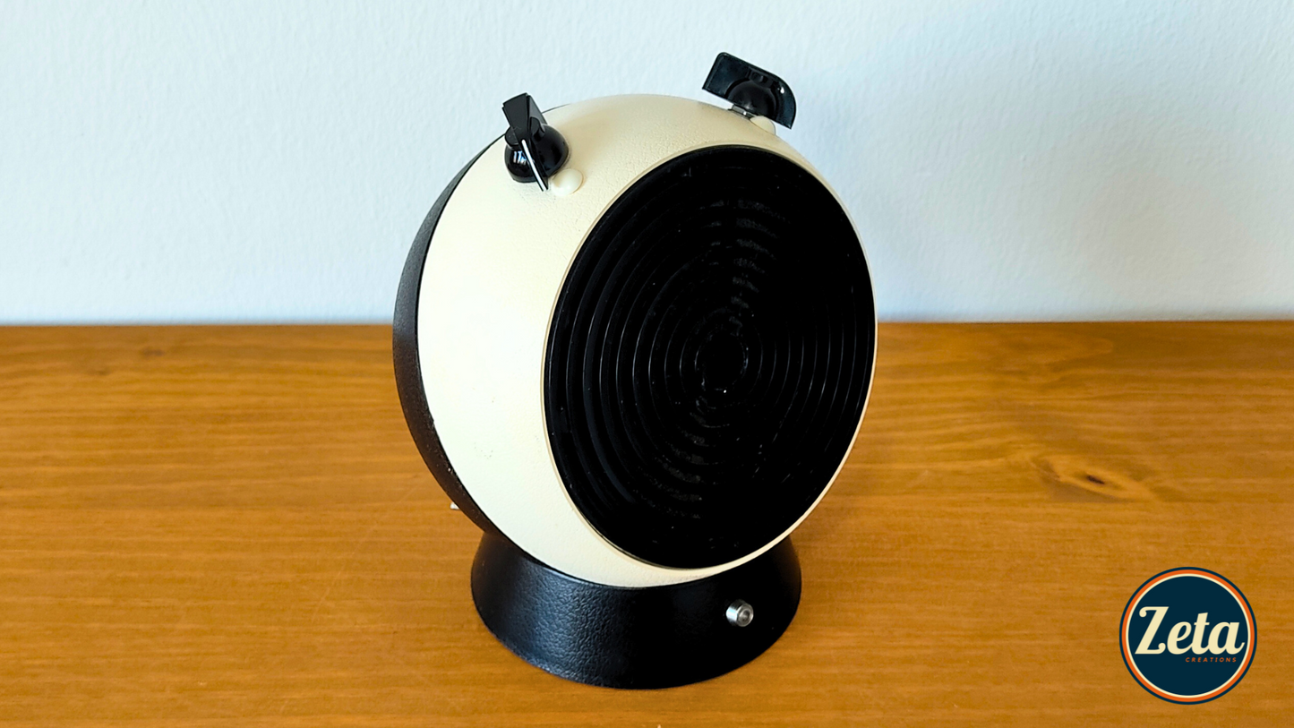 "TOAD PENGUIN" Portable guitar radio amp by Zeta Creations