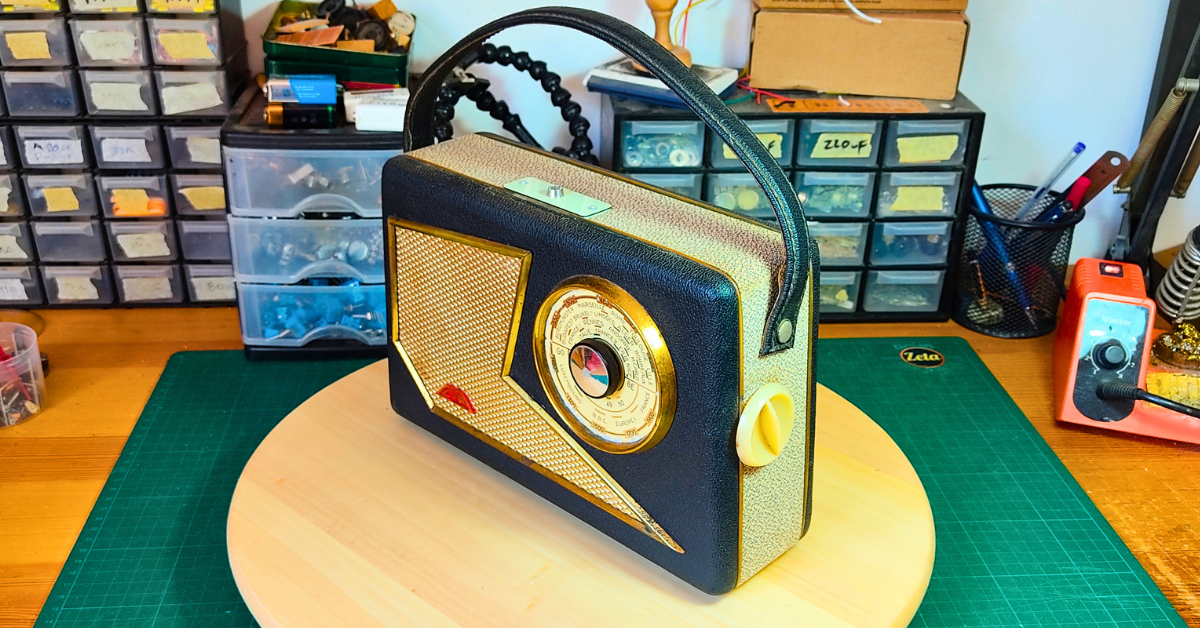 LYRE Vintage guitar radio amp