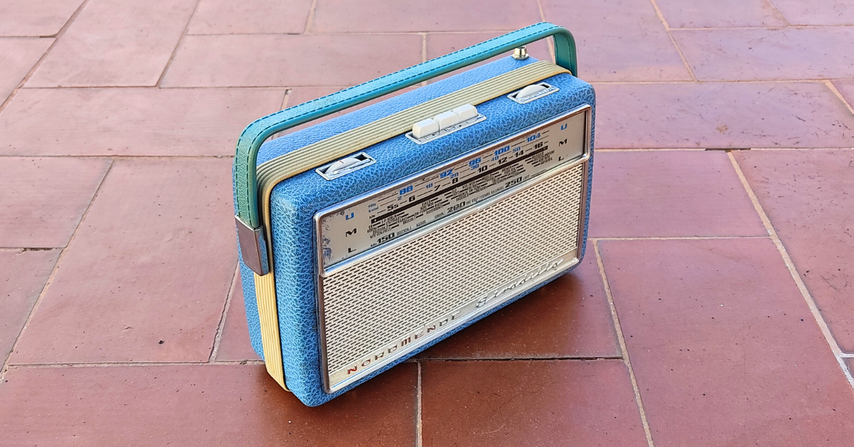"STRADELLA T" Vintage guitar radio amp with tremolo