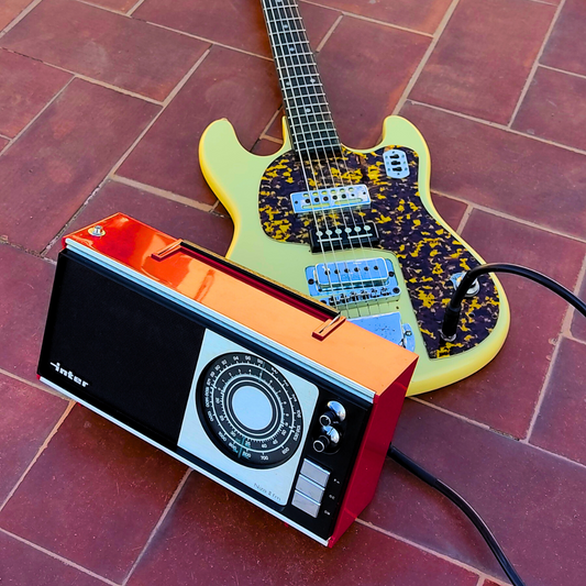 "BLOOD OX T" Portable guitar radio amp with tremolo by Zeta Creations