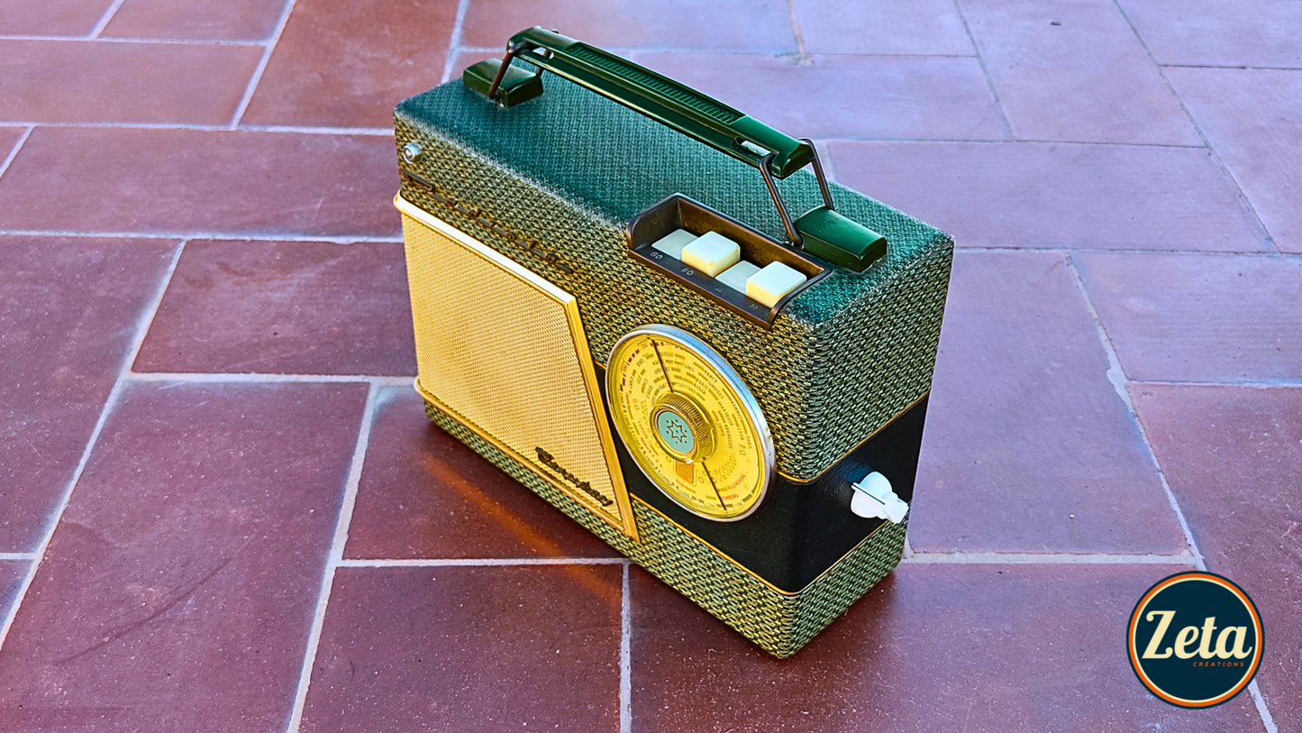 "RADIOLA STAR" Portable guitar radio amp with tremolo by Zeta Creations