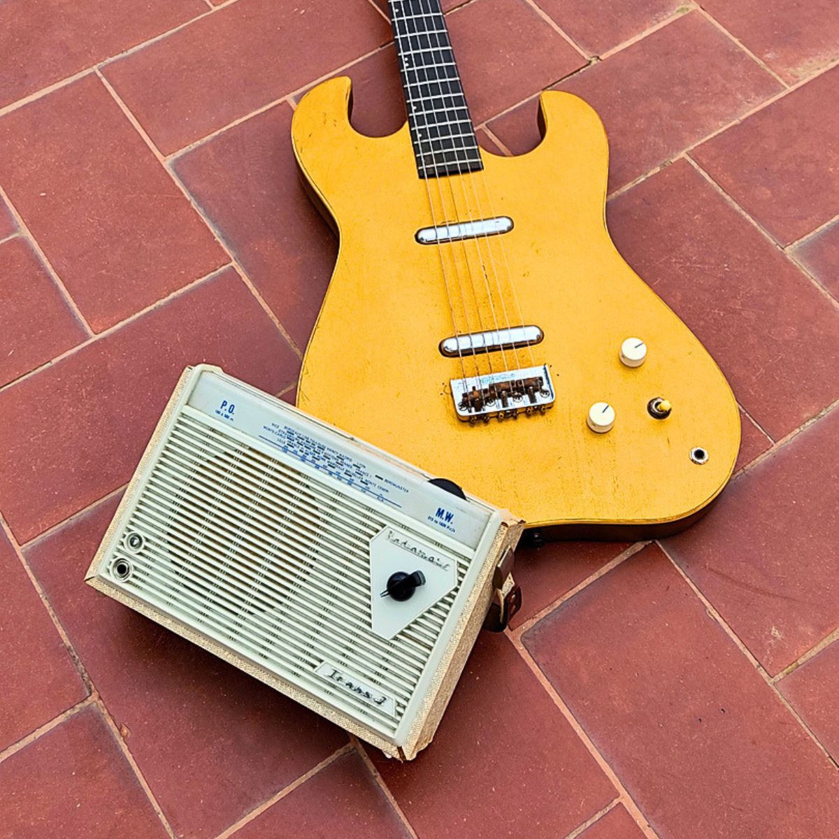 RADIOMATIC Vintage guitar radio amp