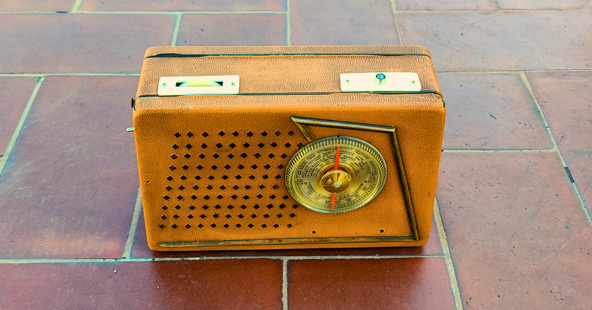 "THE STRUMMER" Vintage guitar radio amp
