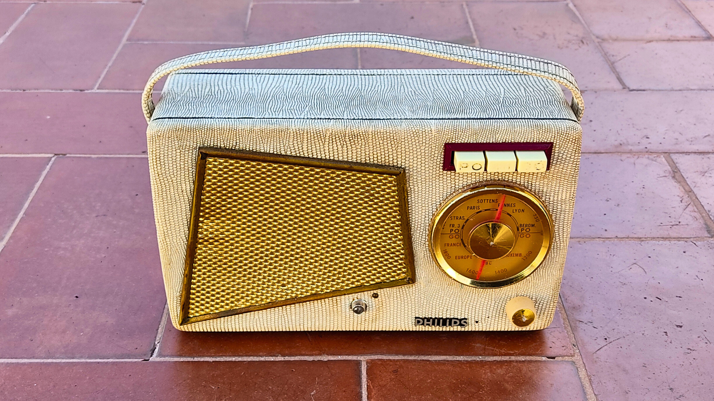 "GUILLOTINE" Vintage guitar radio amp