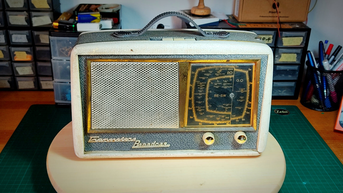 SANDMAN Vintage guitar radio amp