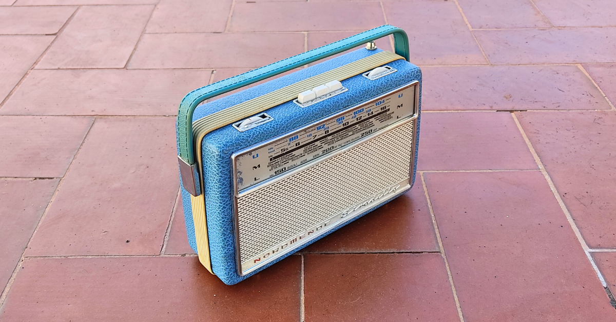 "STRADELLA T" Vintage guitar radio amp with tremolo