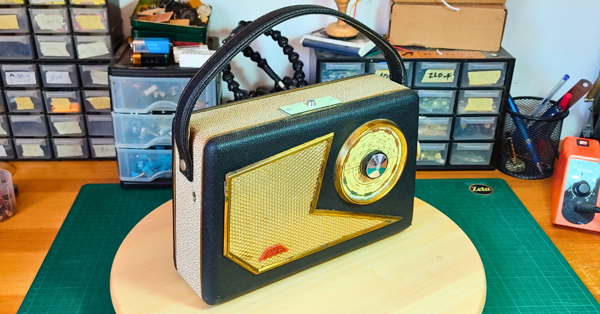 LYRE Vintage guitar radio amp