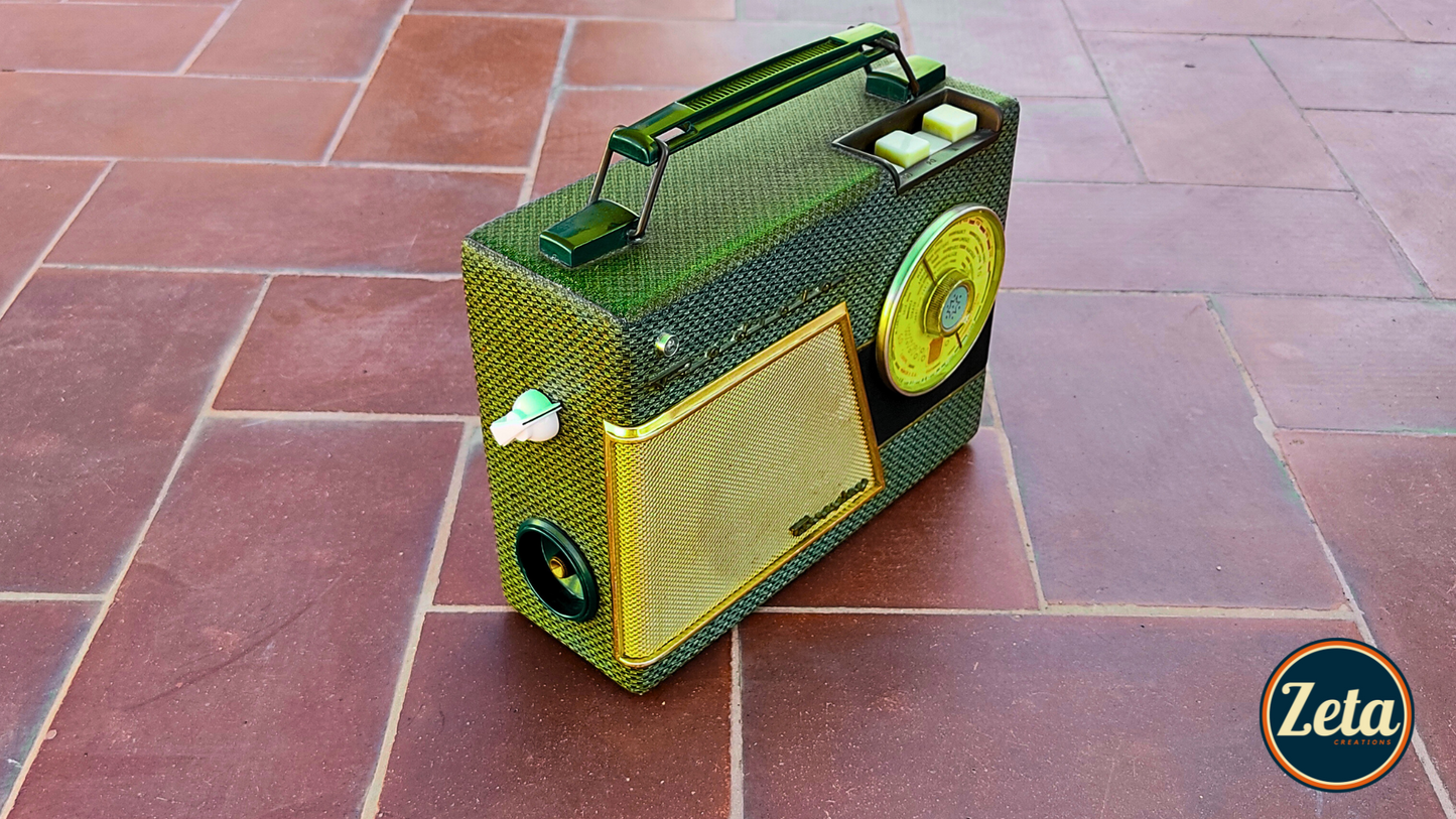 "RADIOLA STAR" Portable guitar radio amp with tremolo by Zeta Creations