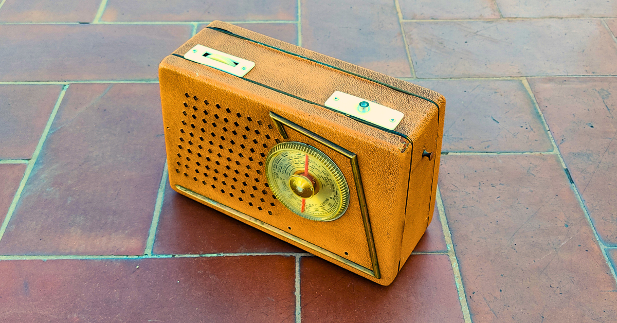 "THE STRUMMER" Vintage guitar radio amp