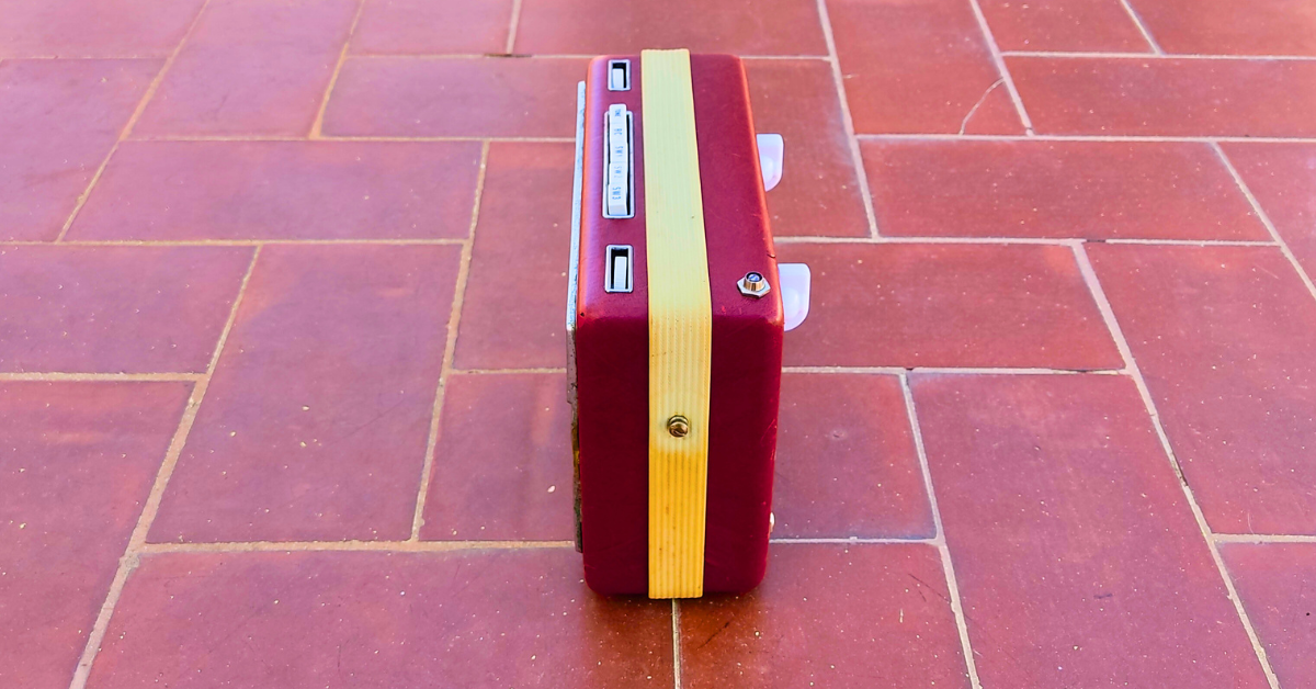 "RUMBA T" Vintage guirar radio amp with built in tremolo