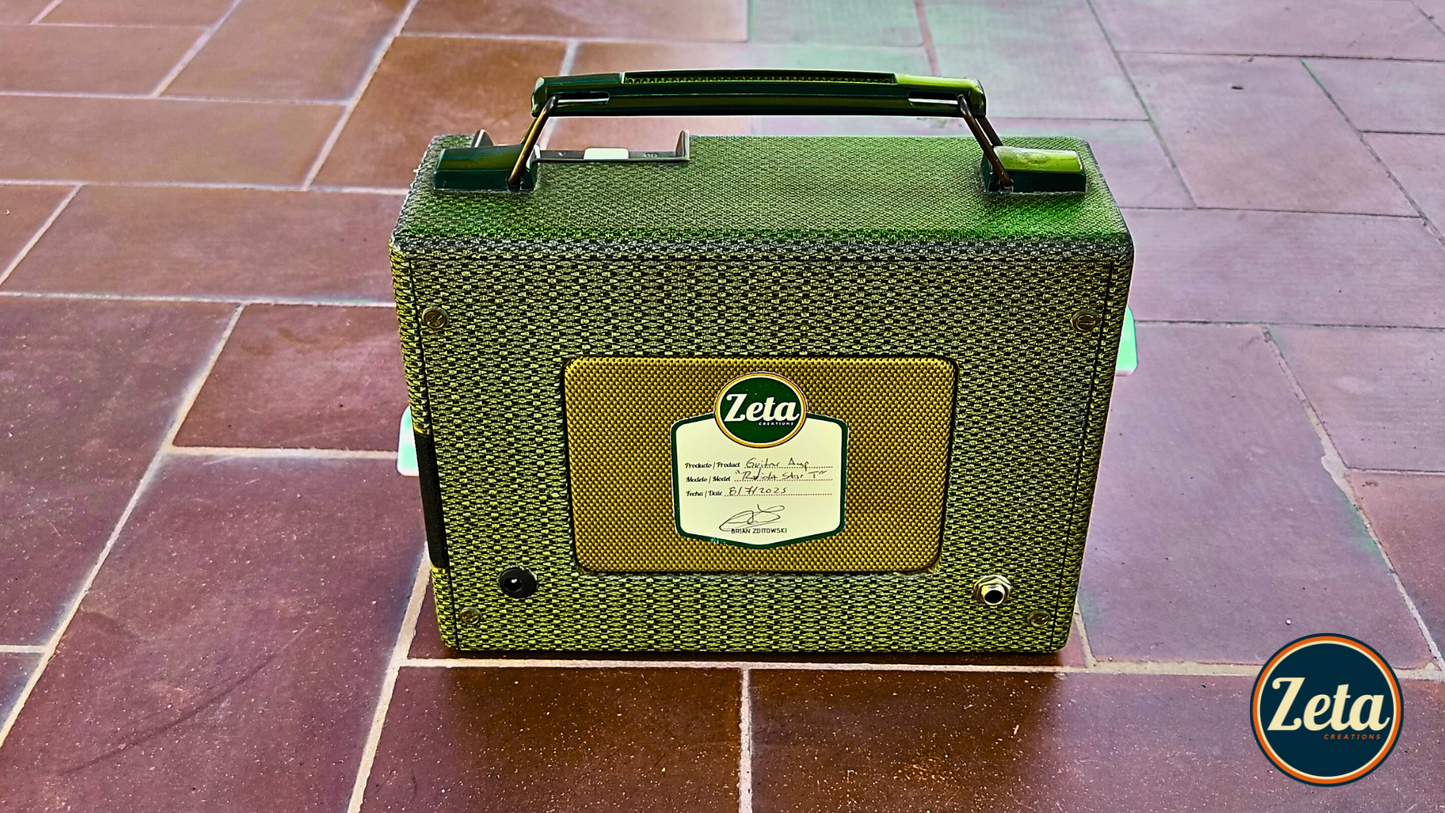 "RADIOLA STAR" Portable guitar radio amp with tremolo by Zeta Creations