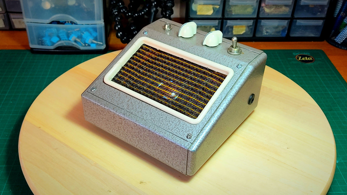 FLEXER Vintage guitar radio amp