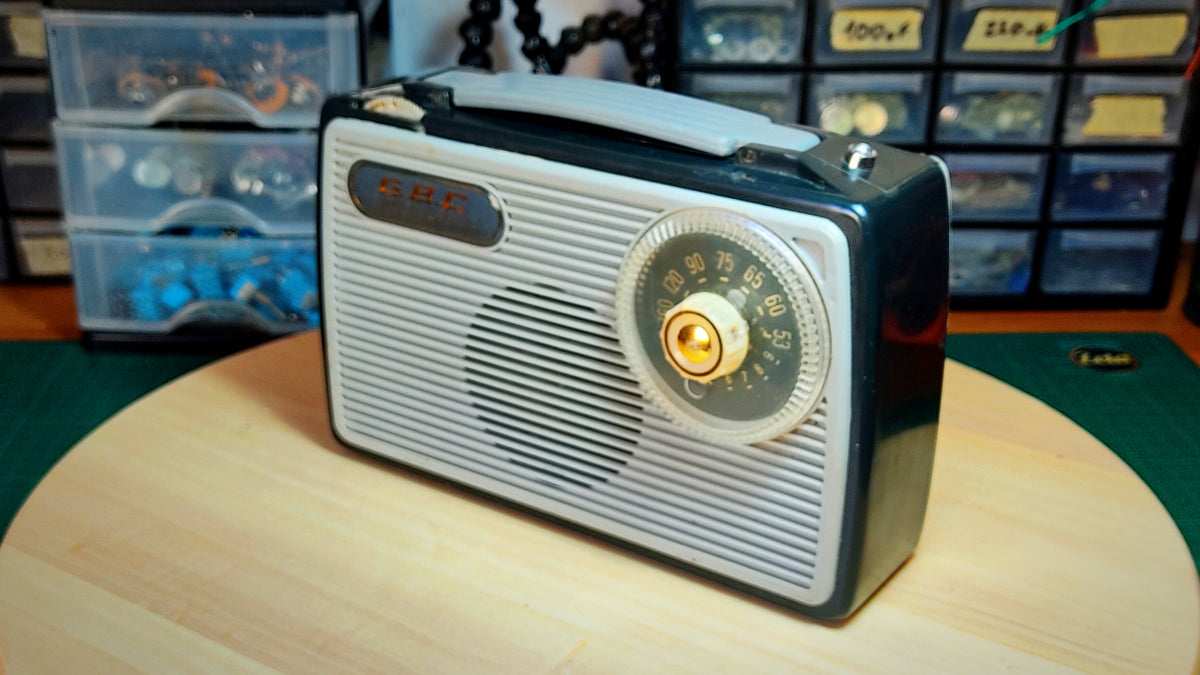 BRODKASTER Vintage guitar radio amp