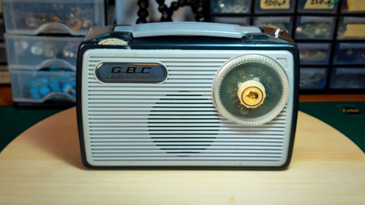 BRODKASTER Vintage guitar radio amp