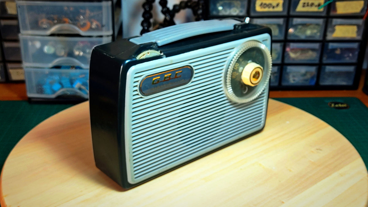 BRODKASTER Vintage guitar radio amp