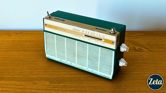 "NANETTE" Portable guitar amp by Zeta Creations