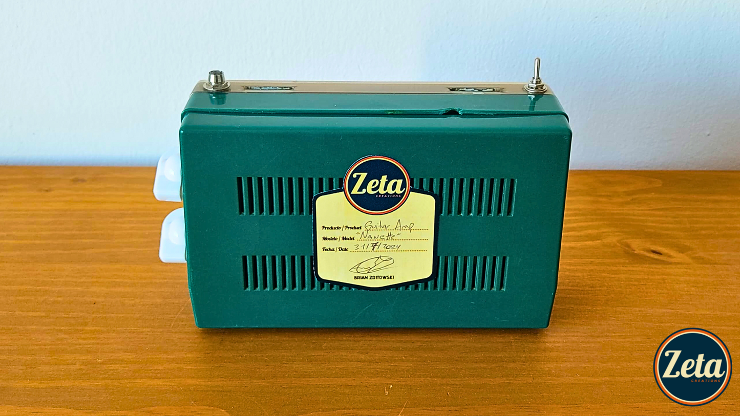 "NANETTE" Portable guitar amp by Zeta Creations